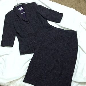 Vintage Purple 2 Piece Tweed Skirt Suit & Jacket